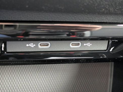 New 2026 Volkswagen GTI SE image 23