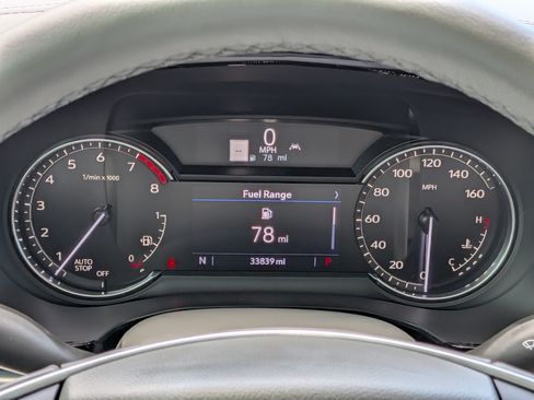 Certified 2022 Cadillac XT5 Premium Luxury FWD image 28
