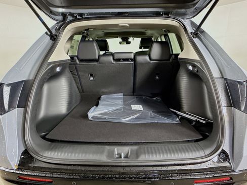 New 2026 Honda HR-V EX-L image 33