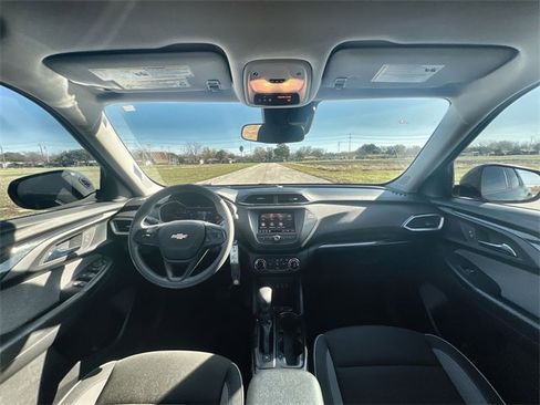 Certified 2023 Chevrolet TrailBlazer LS image 18