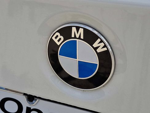 Used 2018 BMW 330i xDrive Sedan image 28