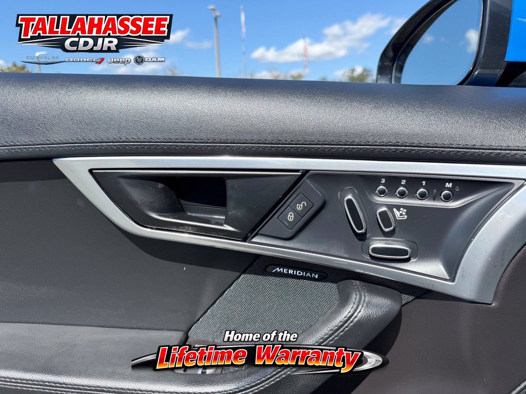 Used 2020 Jaguar F-TYPE Coupe RWD image 20