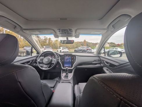 Used 2022 Subaru Outback Limited image 16
