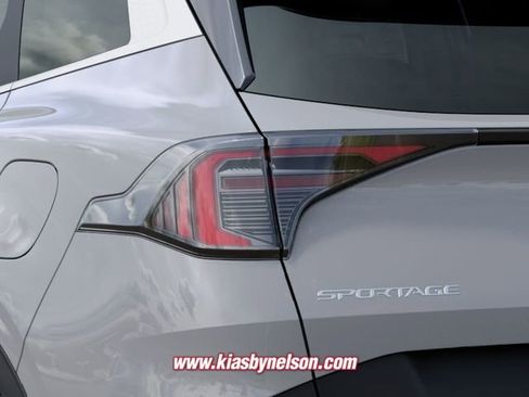 New 2026 Kia Sportage EX AWD/4WD image 13