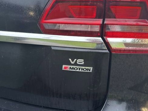 Used 2019 Volkswagen Atlas SE w/ Panoramic Sunroof Package image 5