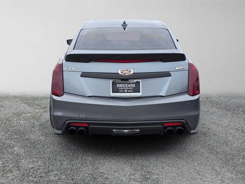 Used 2019 Cadillac CTS V w/ Carbon Fiber Package RWD image 4