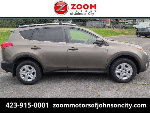 Used 2014 Toyota RAV4 LE AWD/4WD image 1