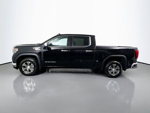 Used 2025 GMC Sierra 1500 SLT image 8