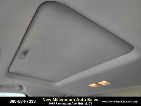 Used 2023 MAZDA CX-9 Touring image 21