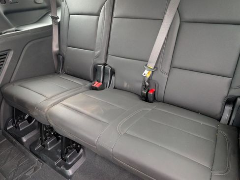 Used 2024 Chevrolet Tahoe LT w/ LT Signature Plus Package image 8