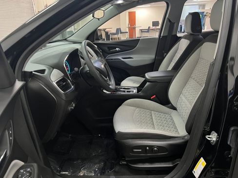 Used 2022 Chevrolet Equinox LT image 10