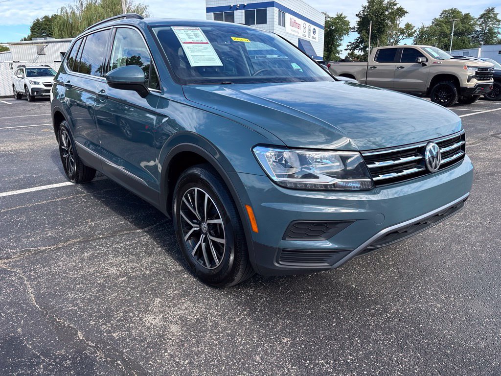 Used 2021 Volkswagen Tiguan SE w/ Panoramic Sunroof Package AWD/4WD image 1