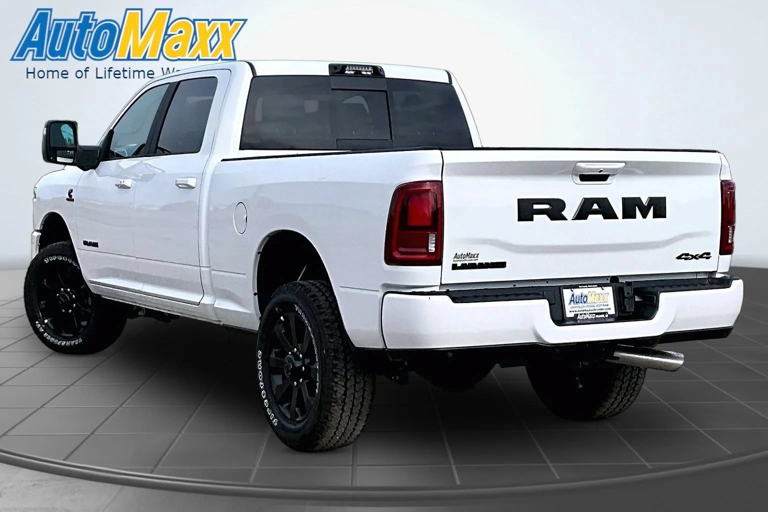 New 2027 RAM 3500 Laramie w/ Night Edition AWD/4WD image 3