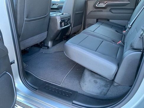 New 2026 GMC Sierra 2500 SLT w/ SLT Premium Package image 13