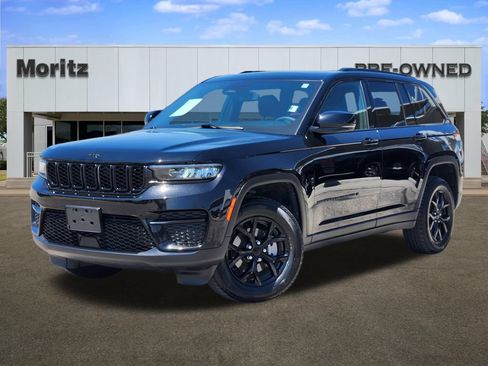 Used 2024 Jeep Grand Cherokee Altitude AWD/4WD image 1