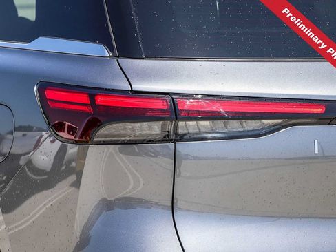 Used 2026 INFINITI QX60 Luxe w/ Cargo Package FWD image 9