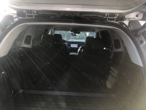 Used 2022 Jeep Grand Cherokee L Limited image 6