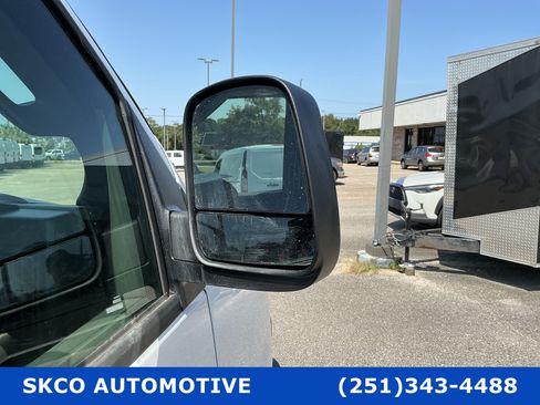 Used 2019 Chevrolet Express 2500 w/ Safety Package RWD image 10