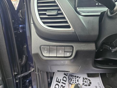 Used 2024 Kia Seltos EX AWD/4WD image 33