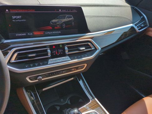 Certified 2022 BMW X5 xDrive40i image 29