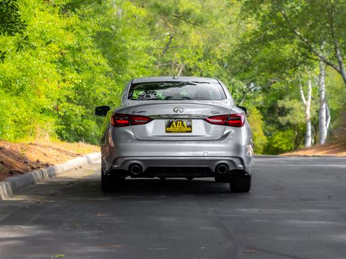 Used 2018 INFINITI Q50 Luxe w/ Essential Package (3.0T Luxe) RWD image 36
