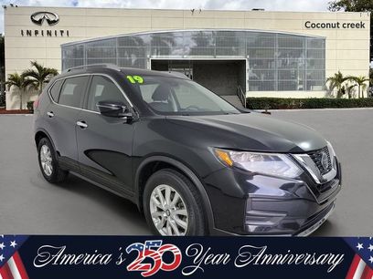 Used 2019 Nissan Rogue SV