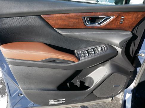 Used 2023 Subaru Ascent Touring image 30