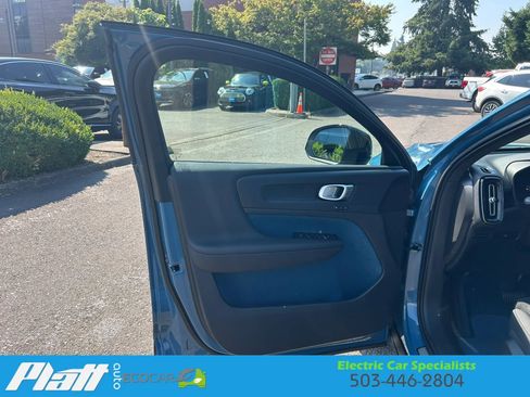 Used 2023 Volvo C40 P8 Recharge Plus AWD/4WD image 11