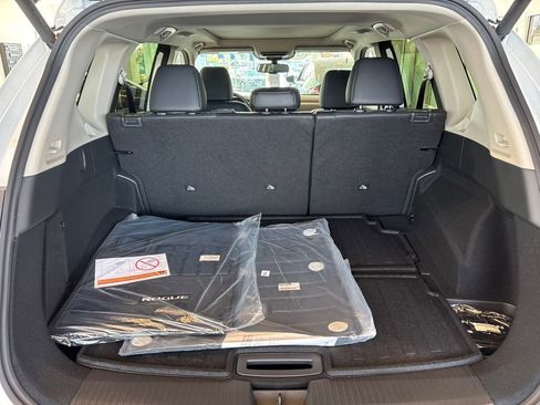 New 2026 Nissan Rogue Platinum image 30