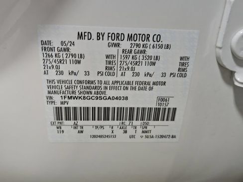 Used 2025 Ford Explorer ST AWD/4WD image 39