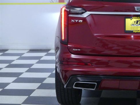 Used 2022 Cadillac XT6 Sport w/ Platinum Package image 35
