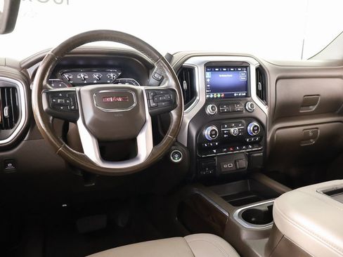 Used 2021 GMC Sierra 2500 SLT w/ SLT Convenience Package image 2