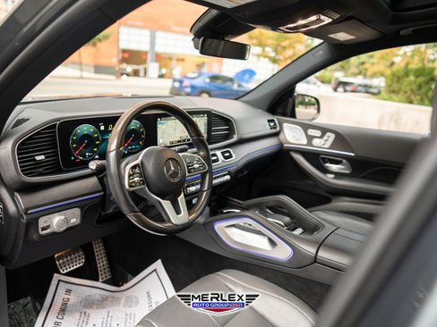 Used 2020 Mercedes-Benz GLS 580 4MATIC image 13