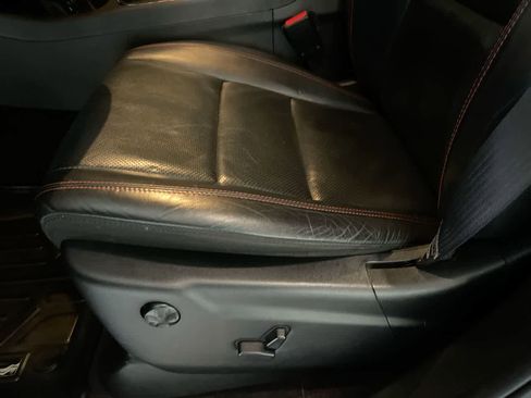 Used 2017 Dodge Durango R/T w/ Technology Group image 12