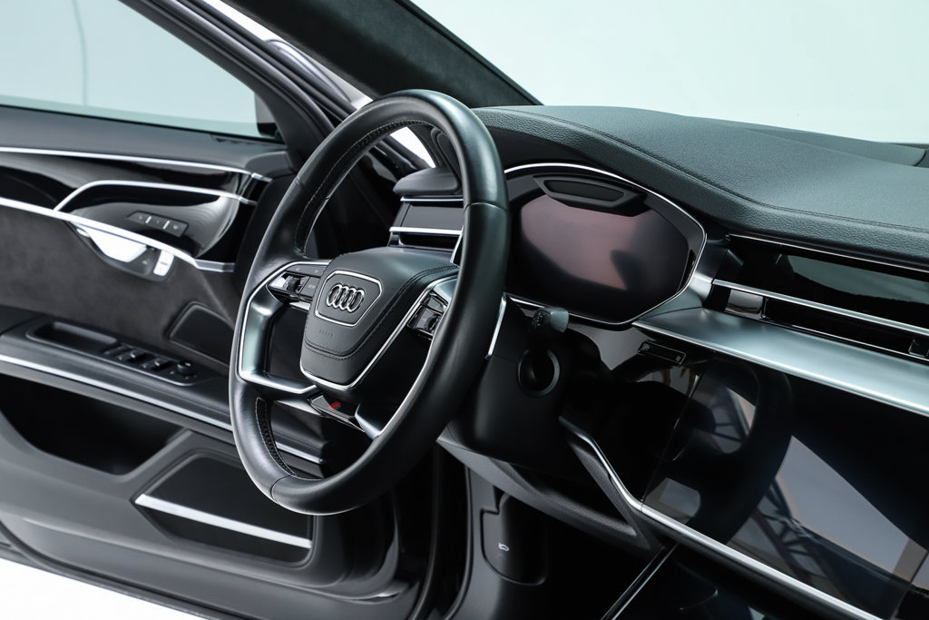 Used 2020 Audi S8 L w/ S8 Executive Package AWD/4WD image 39