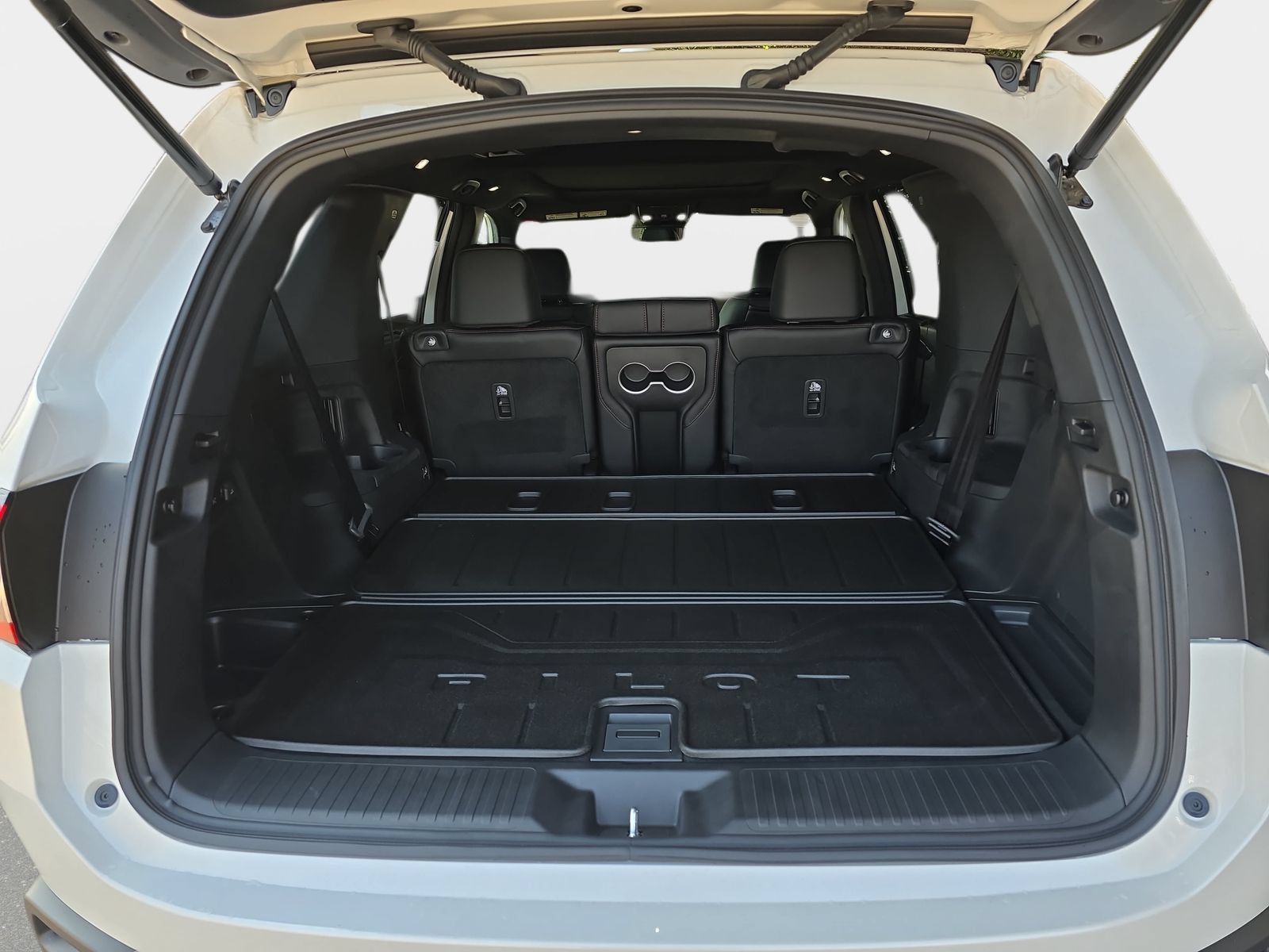 New 2026 Honda Pilot Black Edition image 13