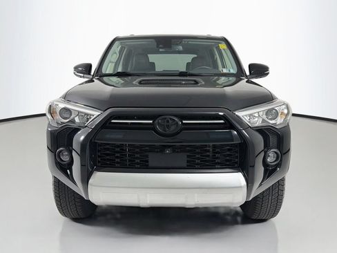 Used 2024 Toyota 4Runner TRD Off-Road Premium w/ Off Road Premium Plus Package AWD/4WD image 2