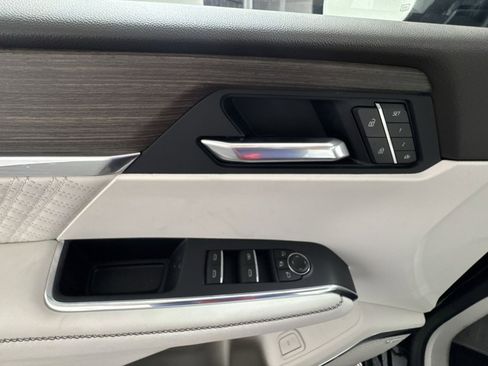 New 2026 GMC Acadia Denali w/ Super Cruise Package image 15