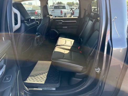 Used 2022 RAM 1500 Laramie AWD/4WD image 28