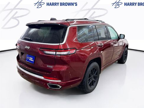 Used 2023 Jeep Grand Cherokee L Overland w/ Advanced Protech Group III image 10