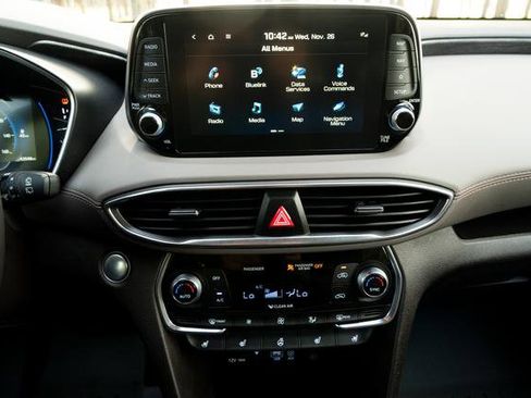 Used 2020 Hyundai Santa Fe Limited image 20