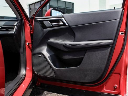 New 2025 Mitsubishi Outlander SE AWD/4WD image 13