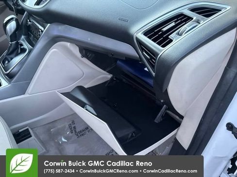 Used 2013 Ford C-MAX SE FWD image 38