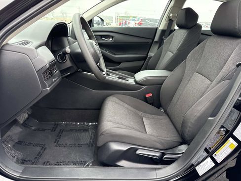 Used 2025 Honda Accord LX image 22