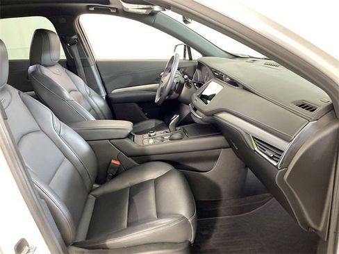 Used 2023 Cadillac XT4 Premium Luxury w/ Cold Weather Package image 35