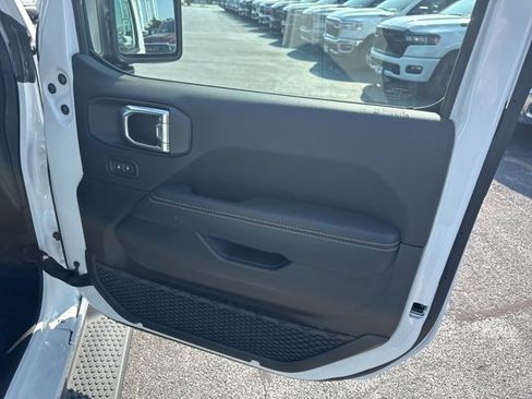 New 2025 Jeep Wrangler Sahara image 19