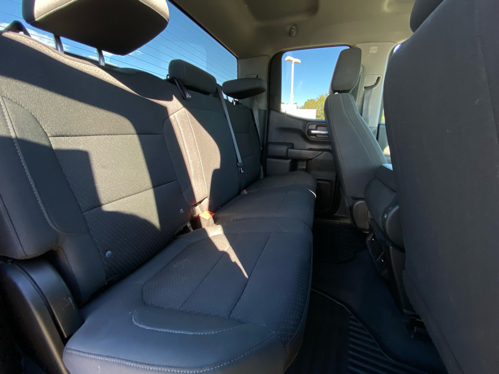 Used 2021 Chevrolet Silverado 1500 Custom w/ Safety Confidence Package AWD/4WD image 14