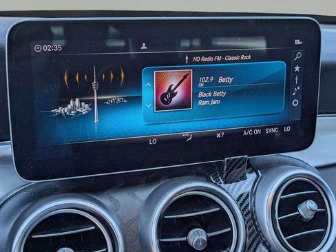 Used 2019 Mercedes-Benz C 300 Sedan image 24