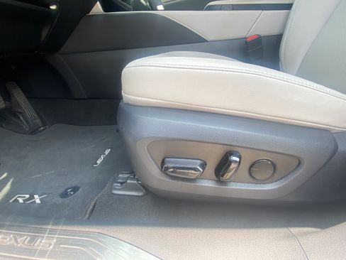Used 2024 Lexus RX 350 Premium w/ Accessory Package (K3) FWD image 11