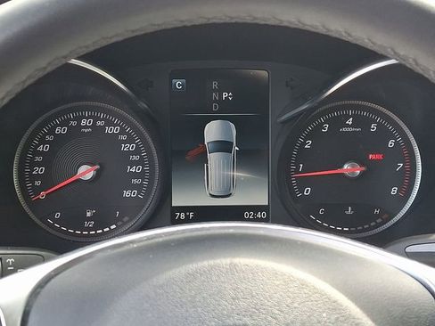 Used 2018 Mercedes-Benz GLC 300 4MATIC image 24